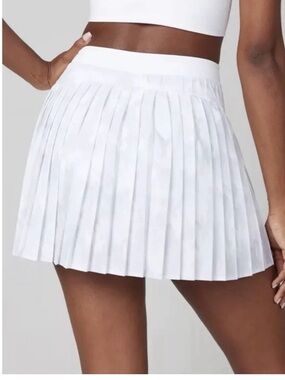 {Spanx} White Pleated Tennis skirt